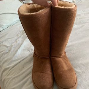 Ugg classic tall boots
